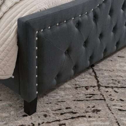 AuroraAscent Contemporary Haven